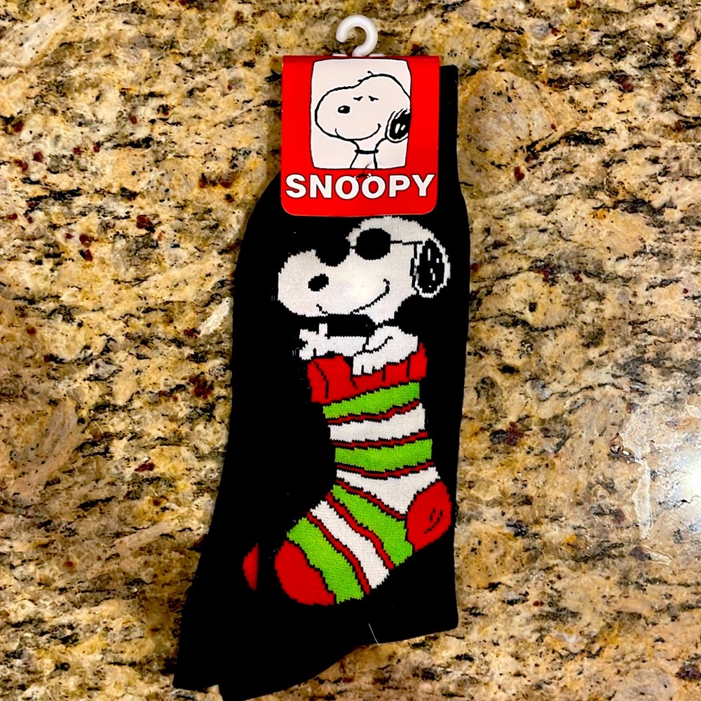 Peanuts Snoopy Holiday socks- brand new with tags